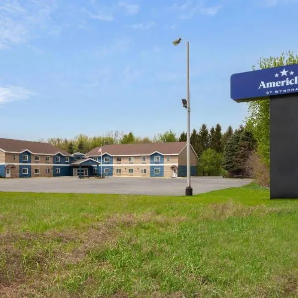 AmericInn by Wyndham Lake Mills, hotel i Lake Mills