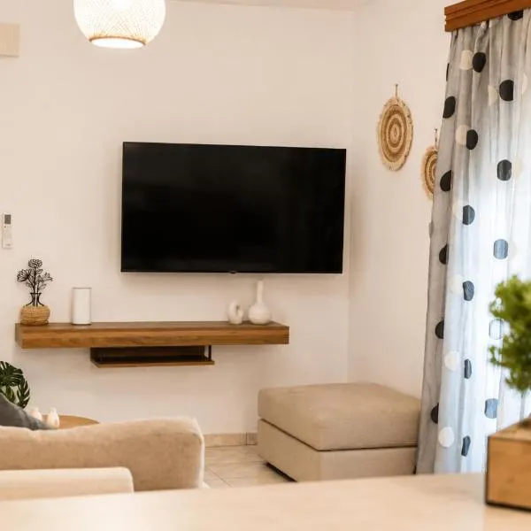 Indaba Luxury Apartments, hotel di Mirina