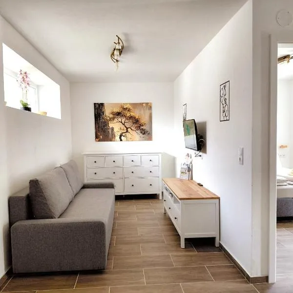 Cosy Home โรงแรมในDobersdorf