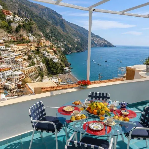 Villa Positano with sea view !, viešbutis Pozitane