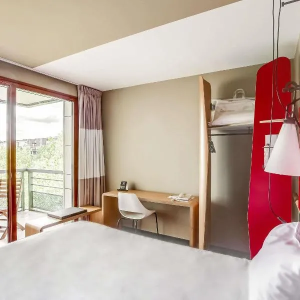 ibis Paris Bercy Village, khách sạn ở Paris