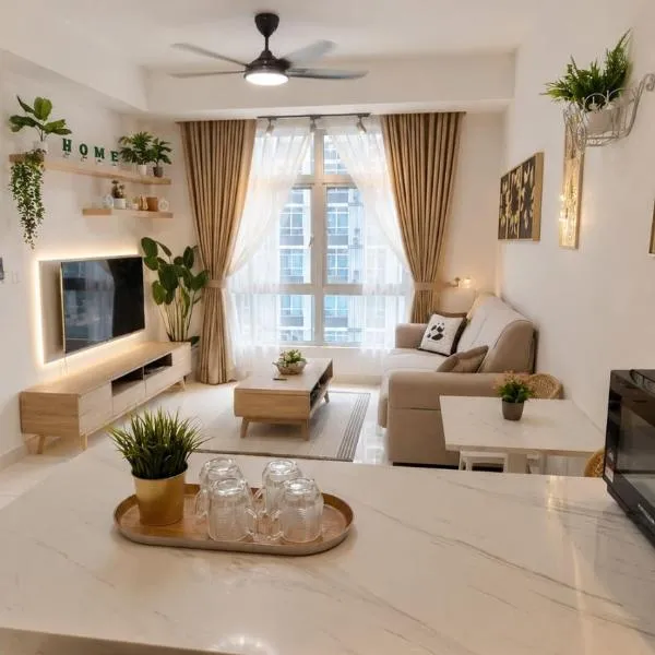 Aki Staycation Self Check in - Wi-Fi, Netflix & Parking, hotel u gradu Kajang