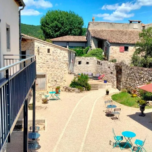 Viesnīca La Grange de Sabatas pilsētā Chomérac