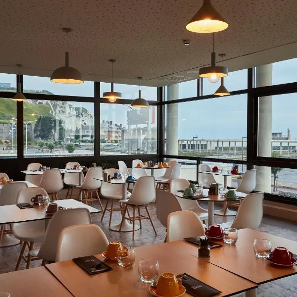 L'Échappée - Hôtel Casino Dieppe, hotelli kohteessa Dieppe