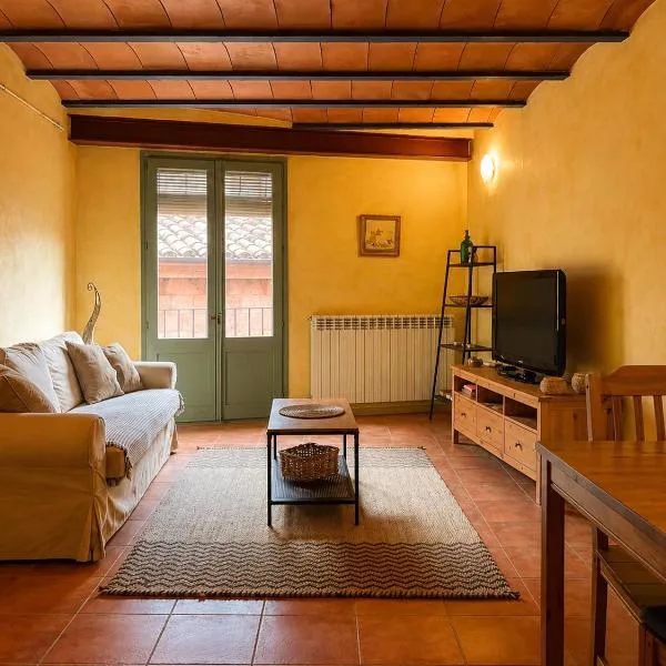 Apartamentos Saltarel·lo – hotel w mieście Besalú
