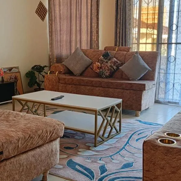 SEBULENI LUXURY SEA HOMESTAY NYALi MOMBASA, khách sạn ở Mombasa