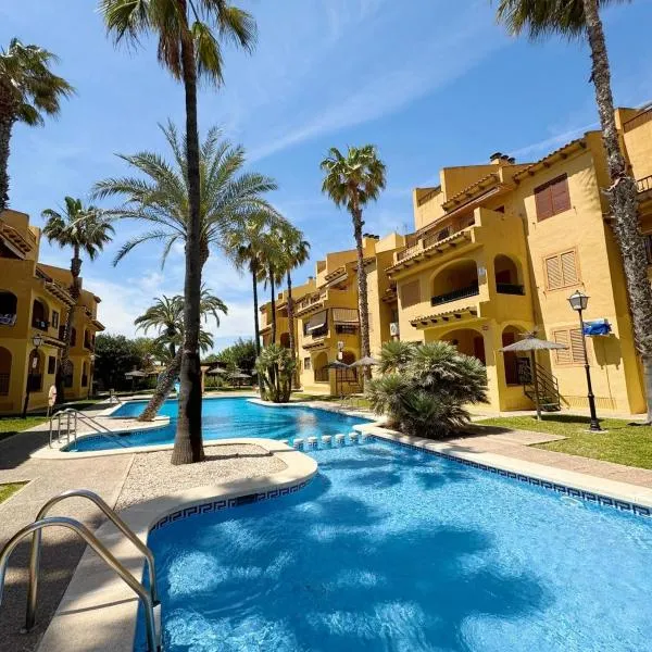 LongWave, hotell sihtkohas La Mata