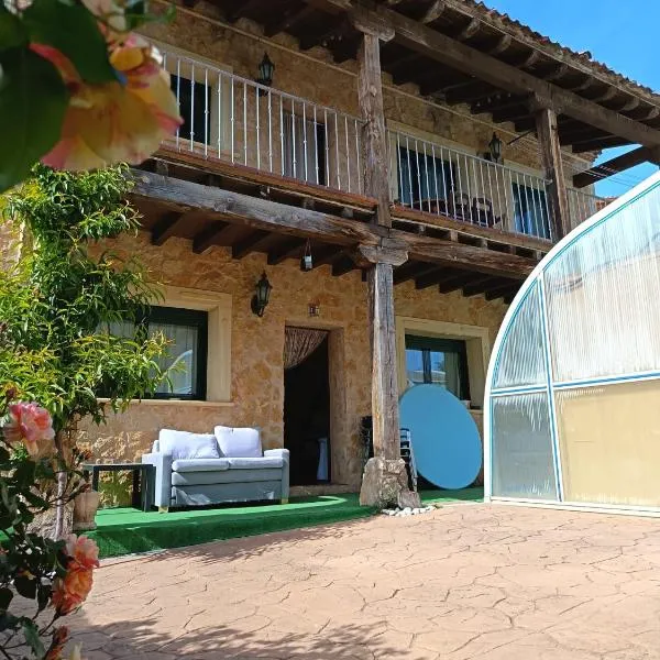 La casona de isa – hotel w mieście Palazuelos de Eresma