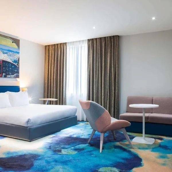 ibis Styles London Heathrow Airport, hotel a Hillingdon