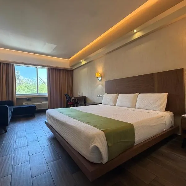 Hotel Diana del Bosque by DOT Urban, hotelli kohteessa Morelia