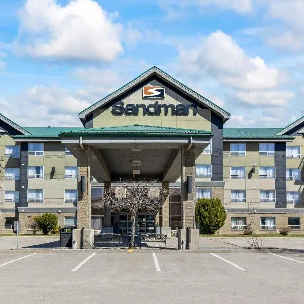 Viesnīca Sandman Hotel & Suites Calgary West Kalgari