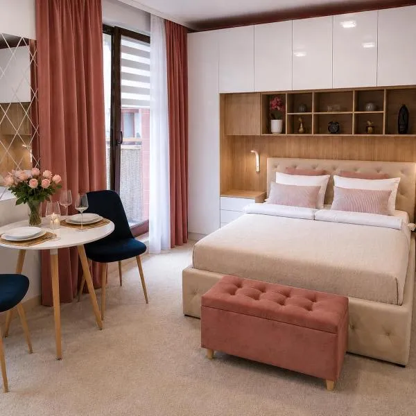 Viesnīca Green Terrace Centrum Apartment - Cozy terrace, Free Parking, NETFLIX - Rail Station 850m Vroclavā