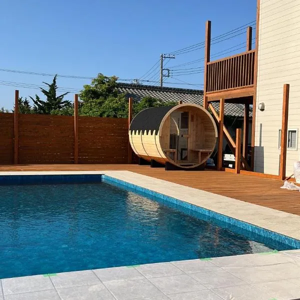 Blu Pointe & Retreat, khách sạn ở Minamiboso