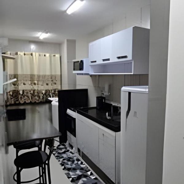 2 qtos c/suíte e ar split, garagem, Wi-Fi 500 MB! - Foto 4