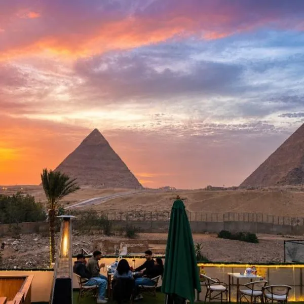 Pyramids Height Hotel & Pyramids Master Scene Rooftop, hotel en El Cairo