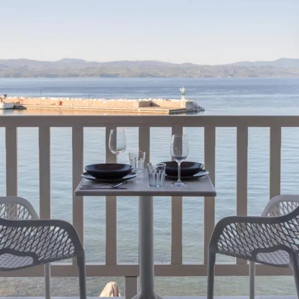 Archontiko Seaside Hotel-Beachfront Blue Experience, hotel en Platanias