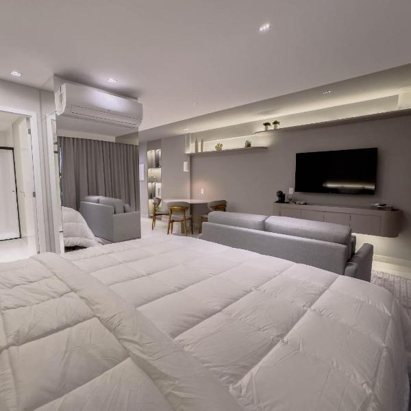 FR1207B Estúdio novo com cama king e garagem