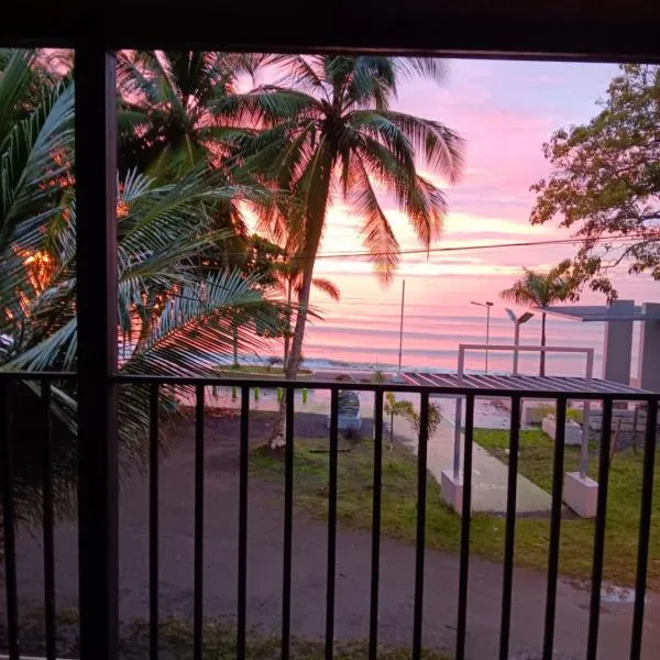 Sunrise Inn, khách sạn ở Puerto Armuelles