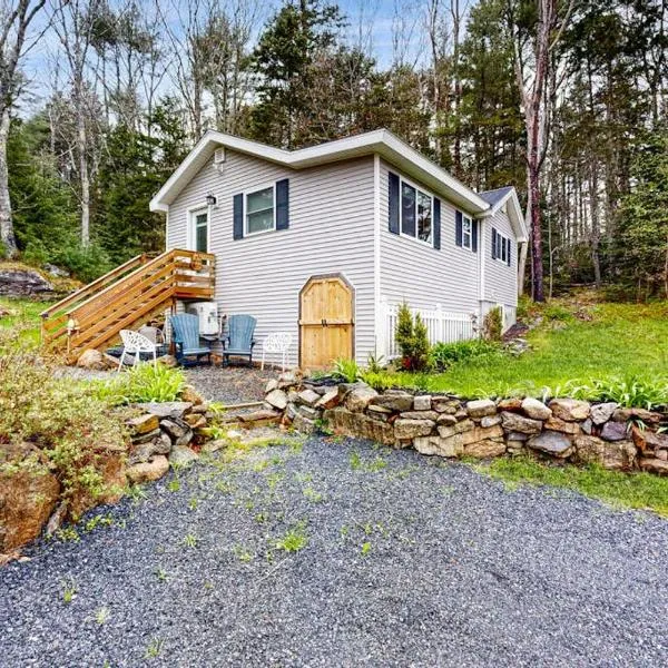 Little Cottage in the Woods, Hotel in Boothbay Harbor
