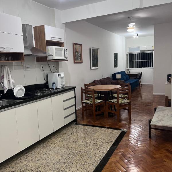 Apto tranquilo com excelente localização - Arpoador, Ipanema, Copacabana