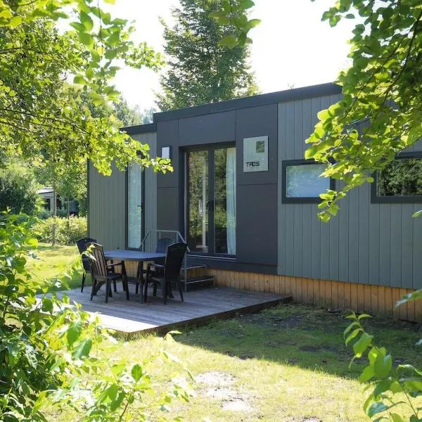 Chalet in Baalse Hei with Modern Comforts, hotel a Turnhout