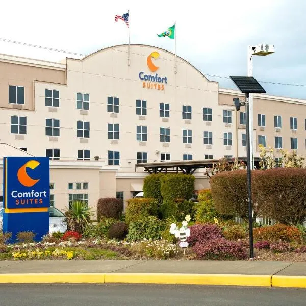 Comfort Suites Airport Tukwila Seattle، فندق في توكويلا