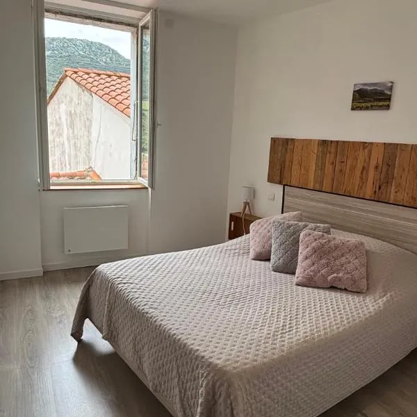 Viesnīca La Tomette - Gîte Eco Responsable - Le charme de l'authentique pilsētā Maury