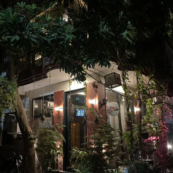 Kishan home stay, hotel em Matura