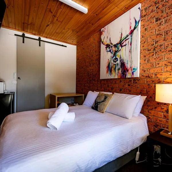 Merrijig Motor Inn โรงแรมในเมอร์ริจิก