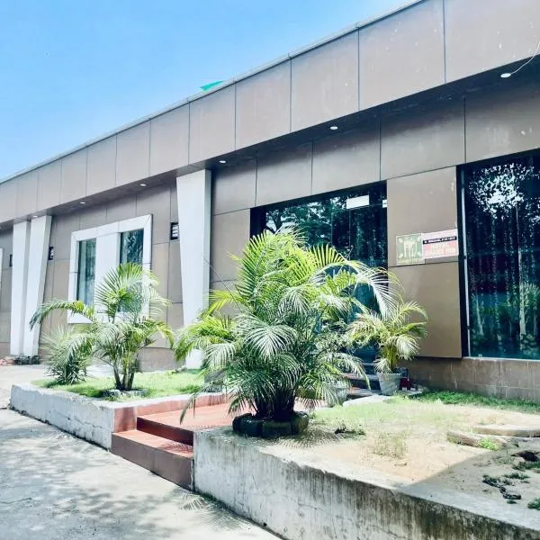 Hotel Grand Inn, hotel in Jalandhar
