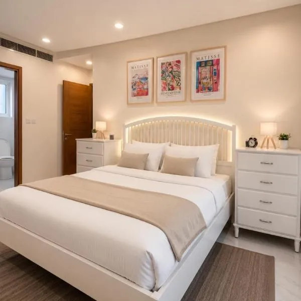 2BHK apartment at Gubrah beach, hotel u gradu Muskat