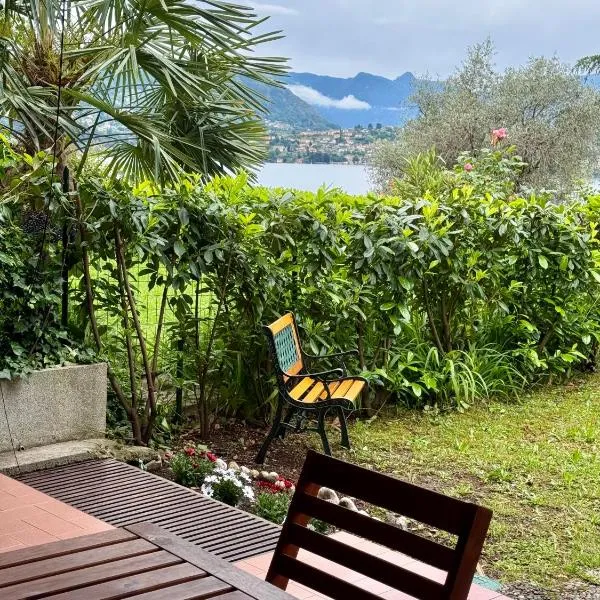 Casa lalla - charming house with garden and lake view，Fiumelatte的飯店