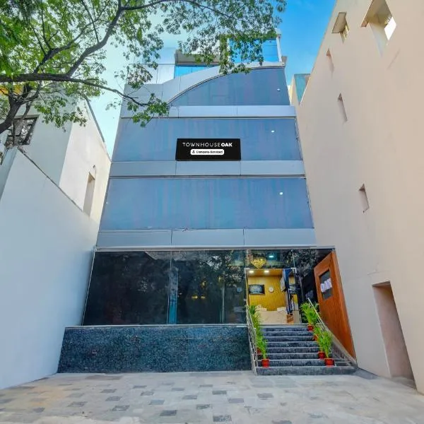 Townhouse OAK Banjara Hills Hyderabad, hotel em Hyderabad