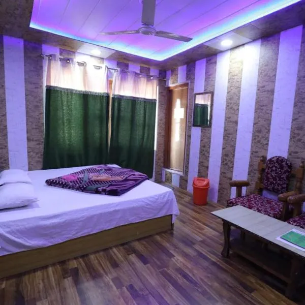 Hotel green chinar & restaurant photo 2