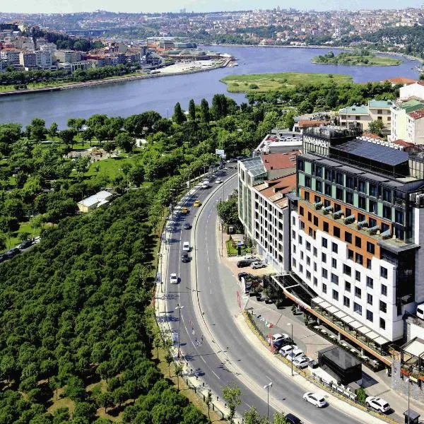 Mövenpick Istanbul Hotel Golden Horn, hotel em Istambul