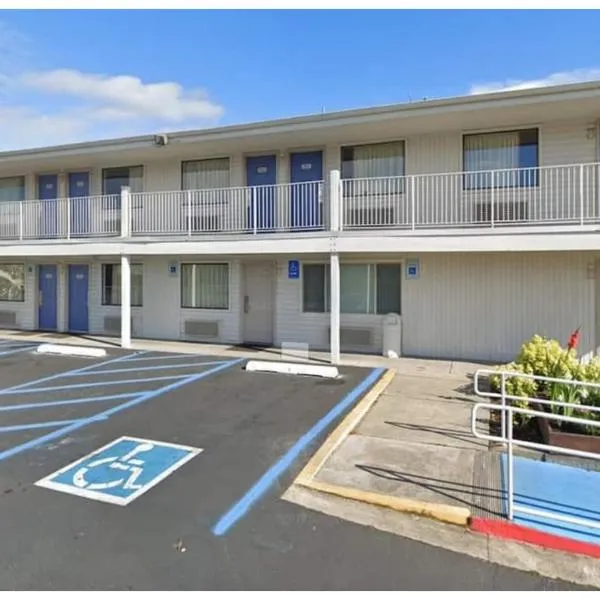 Studio 6 Tacoma, WA - South, hotel em Tacoma