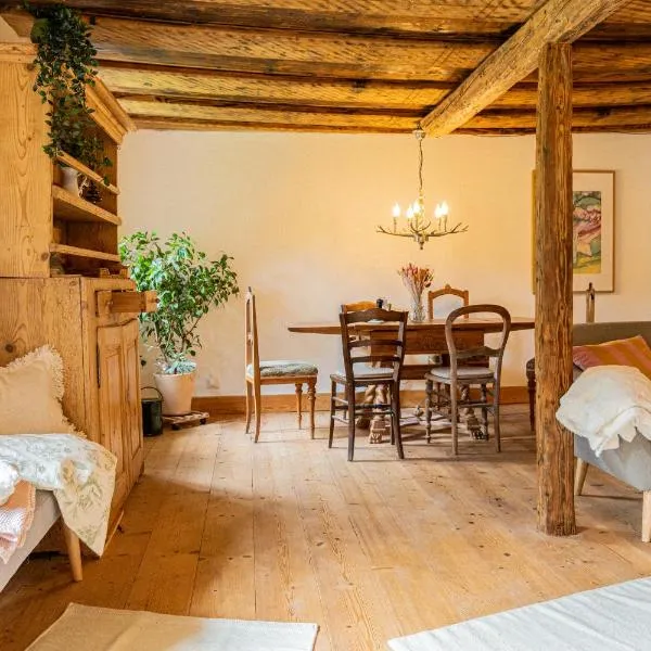 charmantes Landhaus am Berg, hotel din Ebensee