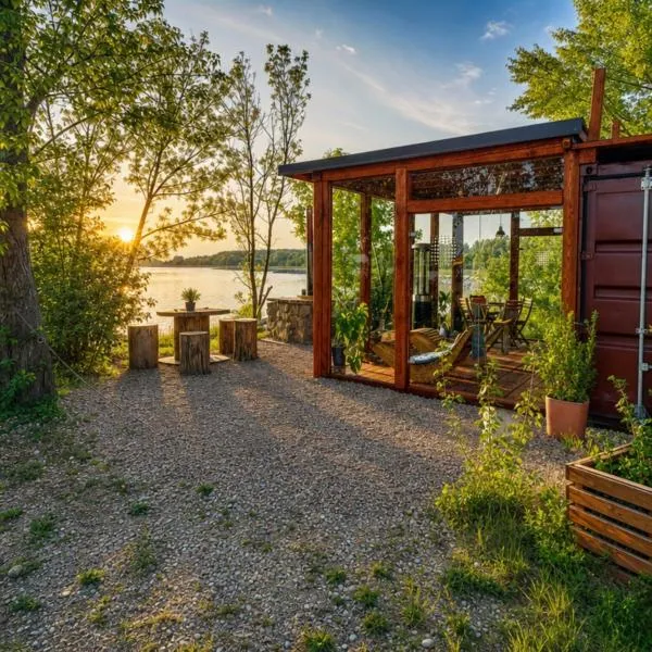 The Riva Sun-Suite, hotel u gradu Šamorin