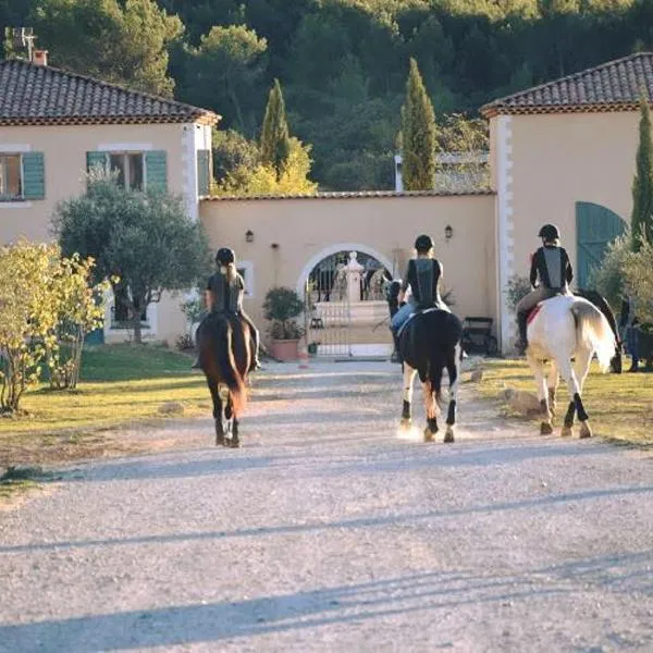 Les Ecuries du Maistre: Beaurecueil şehrinde bir otel