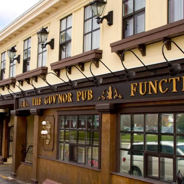 The Guv'nor Inn & Pub, hotell i St. John's