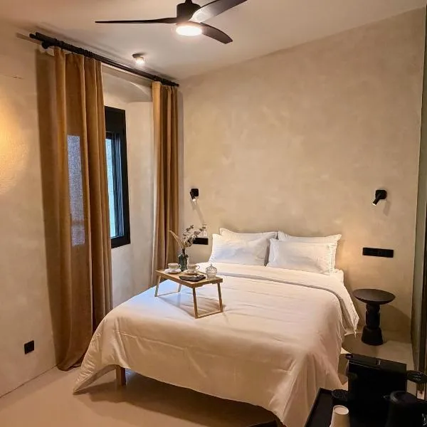 Hotel Vella Nit, hotel a Canet de Mar