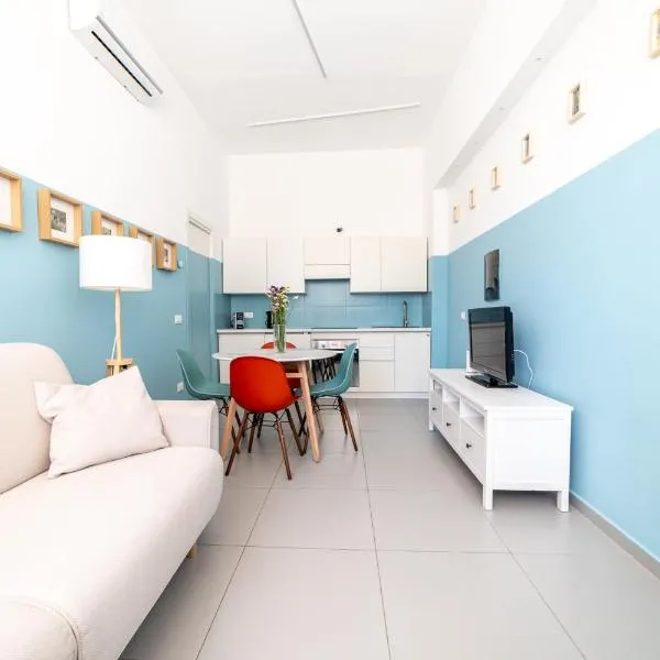 Maréa apartments - Sul mare 2, hotel u gradu Alba Adrijatika