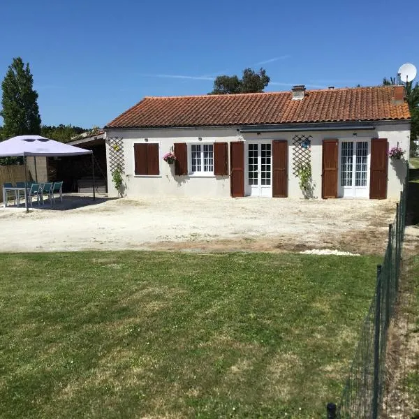 Bienvenue dans notre maison, Hotel in Saint-Georges-dʼOléron