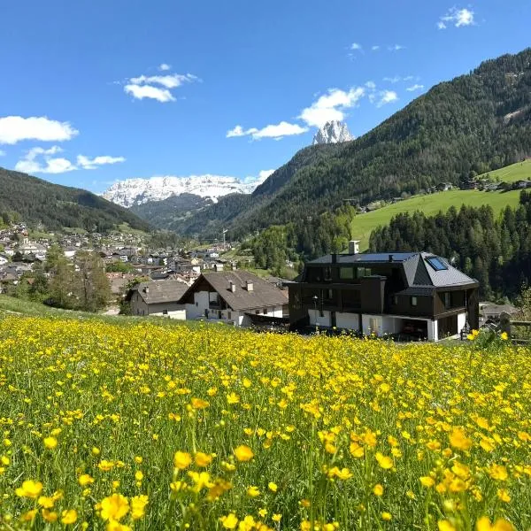 Dolomites Chalet Niuasi, hotel a Ortisei