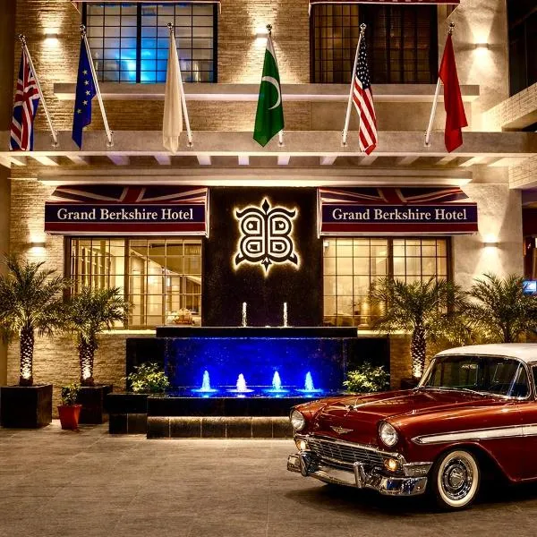 Grand Berkshire Signature Hotel operated by Berkshire Hotels & Resorts UK, hotell i Islamabad