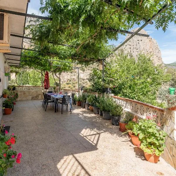 Cubo's Casa Rural El descanso del Caminito del Rey, Hotel in Ardales