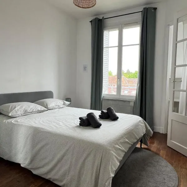Le Clair Bellifontain – hotel w mieście Fontainebleau