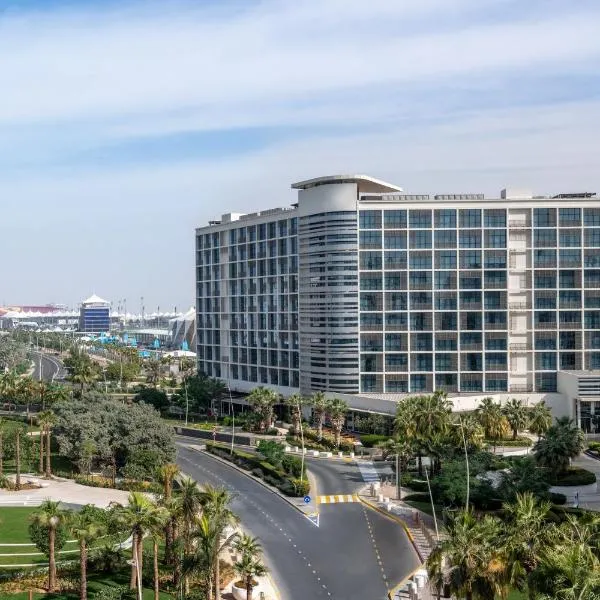 Yas Plaza Marina by IHG, hotel en Abu Dabi