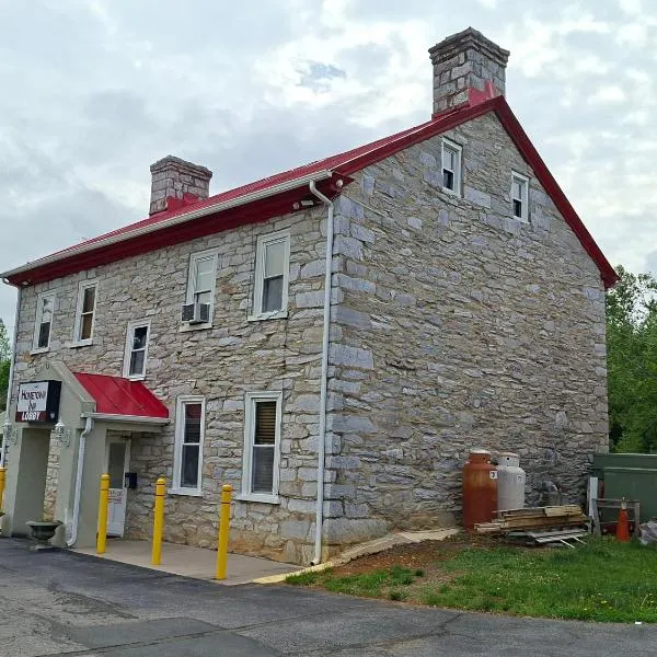 Hometown Inn Staunton VA near Hwy 11, hotel en Greenville