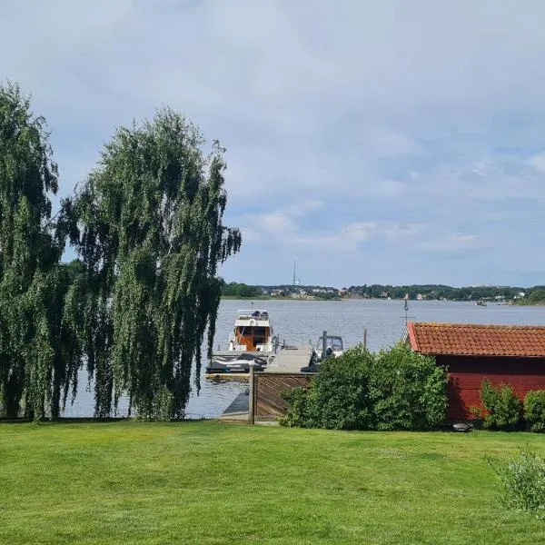 Karlskrona में, होटल Ellas Brygga